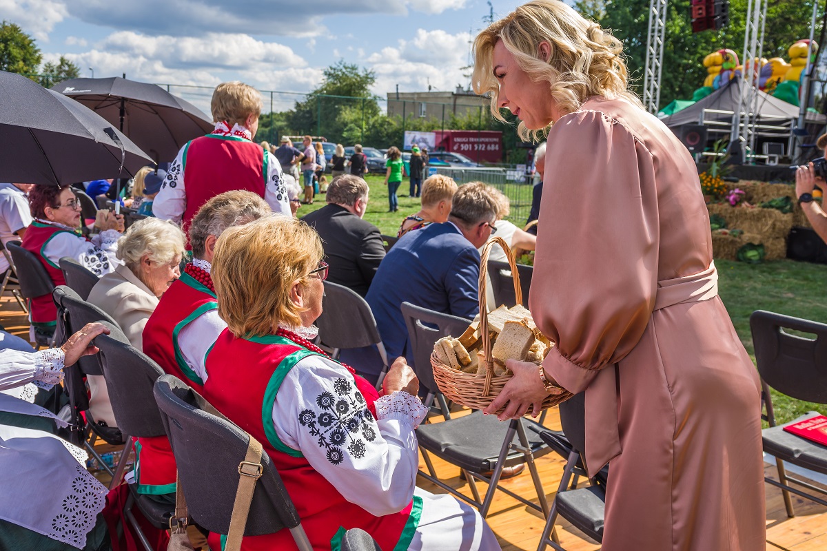 Fotogaleria zdjęć z dożynek gminnych w Opaczy