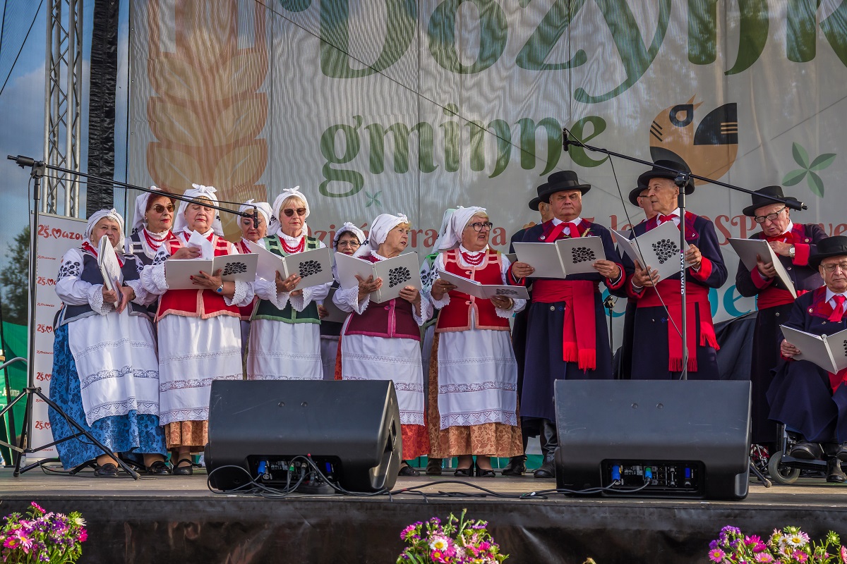Fotogaleria z Dożynek Gminnych w Kawęczynku