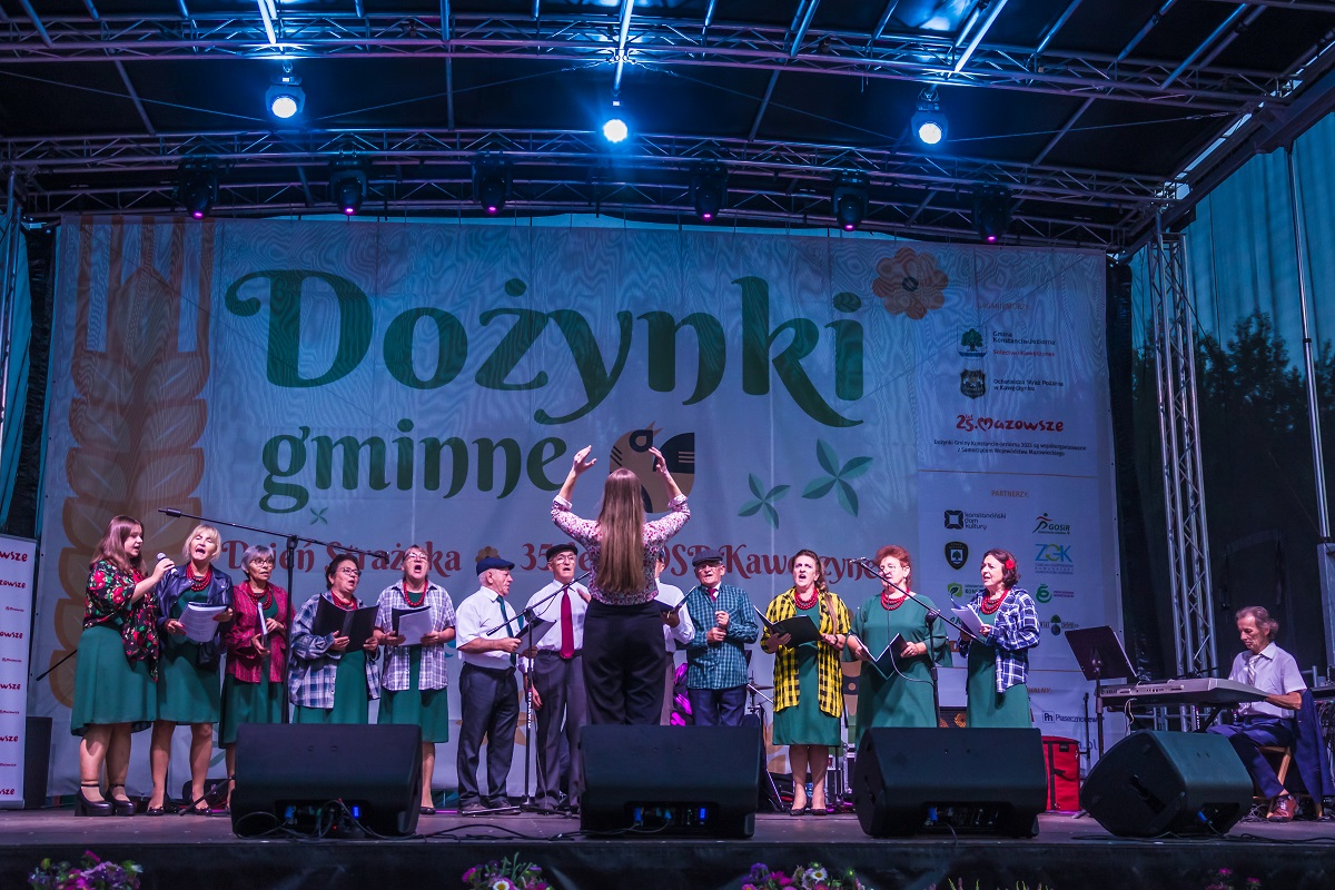 Fotogaleria z Dożynek Gminnych w Kawęczynku