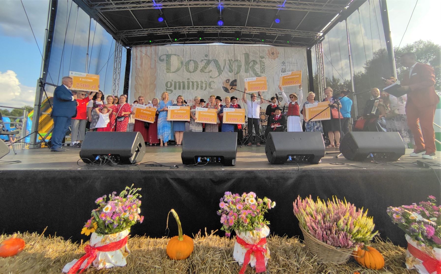 Fotogaleria z Dożynek Gminnych w Kawęczynku