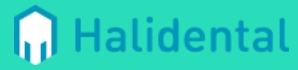 Logo Gabinetu Dentystycznego Halidental, które składa się z zielonego prostokąta, na którym umieszczona jest grafika: biały sześciokąt z niebieskim obrysem, a obok niego niebieski napis Halidental. 