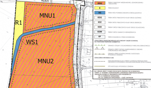 Fragment mapy miejscowości Słomczyna Zachodniego. Czarną grubą linią, o kształcie prostokąta, zaznaczono granice obszaru objętego miejscowym planem zagospodarowania przestrzennego.