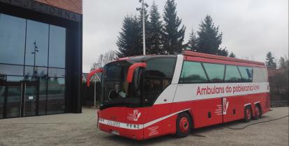 plakat promujący akcje krwiodawstwa