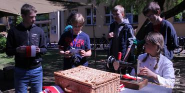 Piknik historyczny w Szkole Podstawowej nr 2 w Konstancinie-Jeziornie