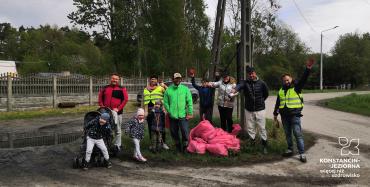 Mieszkańcy posprzątali i zebrali tony śmieci