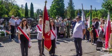 Delegacje składają kwiaty z okazji 85. rocznicy drugiej wojny światowej