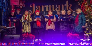 Zdjęcia z jarmarku świątecznego w Konstancinie-Jeziornie.