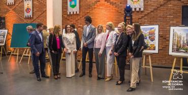Projekt muralu w Konstancinie-Jeziornie został zaprezentowany