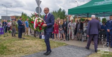 Uroczyste odsłonięcie Macewy Pamięci