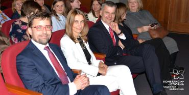 rozdanie nagród Dzień Edukacji Narodowej