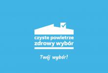 Grafika wektorowa. Na niebieskim tle grafika dachu z kominem i tekst: czyste powietrze – zdrowy wybór, twój wybór.