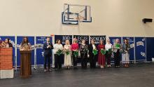 wręczenie nagród burmistrza podczas 100-lecia SP nr 6 w Opaczy