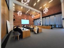Spotkanie mieszkańców w sali posiedzeń