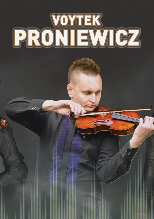 trzech mężczyzn, dwóch trzyma skrzypce, trzeci płytę gramofonową